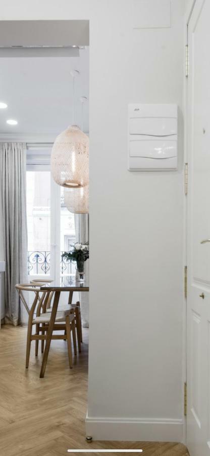 Amazing And New Apartment Five Minutes From Gran Via 马德里 外观 照片